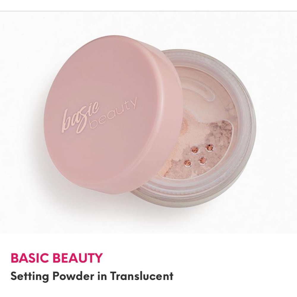 Basic Beauty Setting Powder in Translucent
